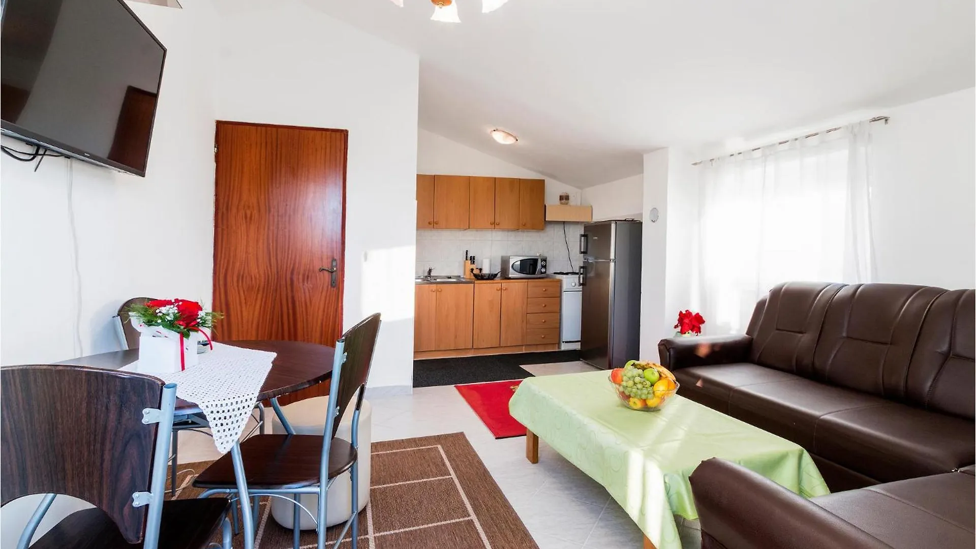 Lovely Home In Fazana With Kitchen